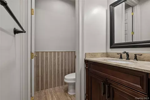 Entry Way - 33 Morris Rd, Ramapo, NY 10977 photo 8 of 14