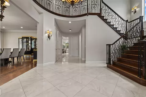 Entry Way - 33 Morris Rd, Ramapo, NY 10977 photo 4 of 14