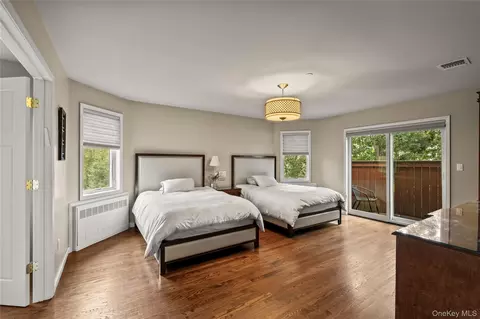 Bedroom - 33 Morris Rd, Ramapo, NY 10977 photo 2 of 6