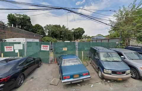 57-23 79th Ave, New York, NY 11385