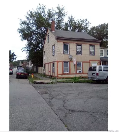 56 Van Ness St, Newburgh, NY 12550