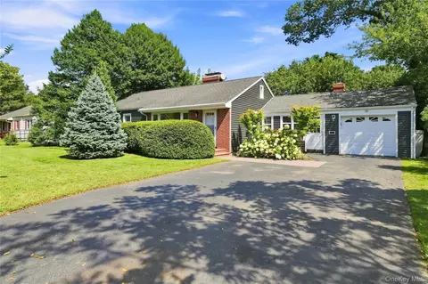 58 S Ketcham Ave, Amityville, NY 11701