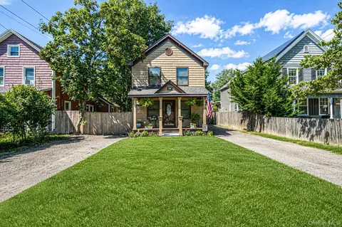 Exterior - 24 Wiggins Ave, Patchogue, NY 11772 photo 2 of 6