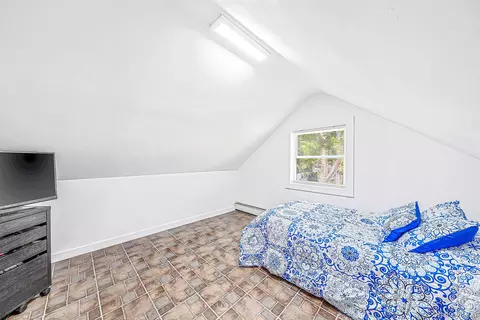 Bedroom - 24 Wiggins Ave, Patchogue, NY 11772 photo 4 of 5