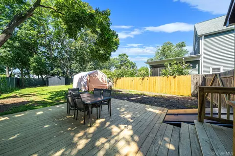 Exterior - 24 Wiggins Ave, Patchogue, NY 11772 photo 4 of 6