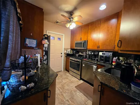 Other - 354 E Beech St, Long Beach, NY 11561 photo 1 of 3