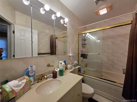 Bath - 354 E Beech St, Long Beach, NY 11561 photo 1 of 1