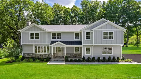230 Pinesbridge Rd, New Castle, NY 10546
