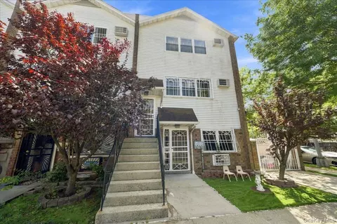 5 Stanton Ct, New York, NY 10473