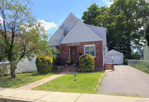 Undisclosed, Hempstead, NY 11550