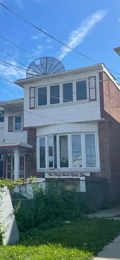 14785 Brookville Blvd, New York, NY 11422