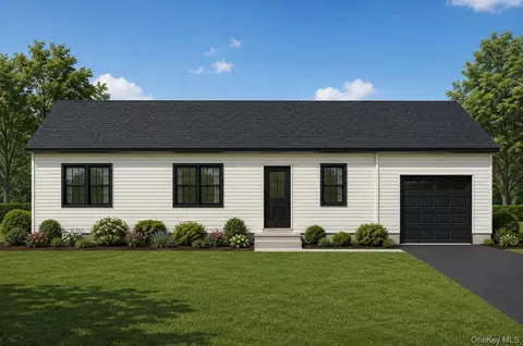 lot Apt 44 Gail Cir, Brookhaven, NY 11778