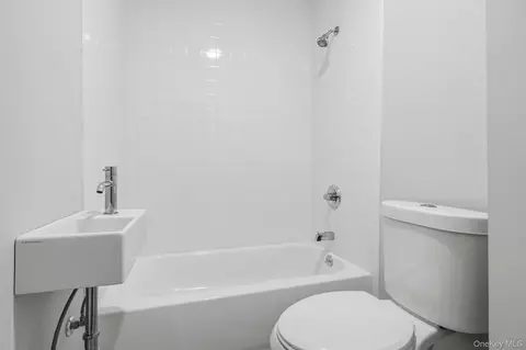 Bath - 669 N Division St, Peekskill, NY 10566 photo 1 of 1