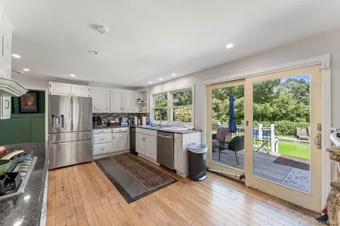 Kitchen - 5 Trinity Pl, Cornwall, NY 12518 photo 4 of 4