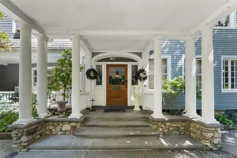 Exterior - 5 Trinity Pl, Cornwall, NY 12518 photo 6 of 9