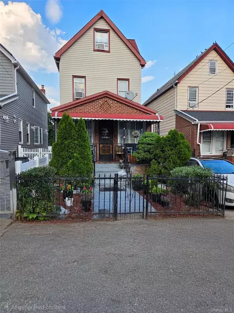 88-47 201st St, New York, NY 11423