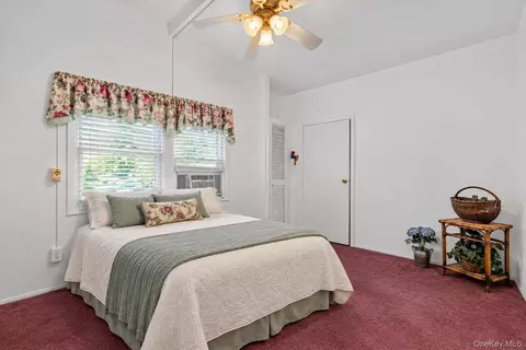 Bedroom - 295 Baxtertown Rd, Fishkill, NY 12524 photo 1 of 4