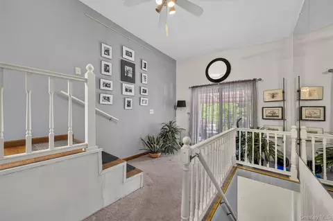 Entry Way - 295 Baxtertown Rd, Fishkill, NY 12524 photo 2 of 5