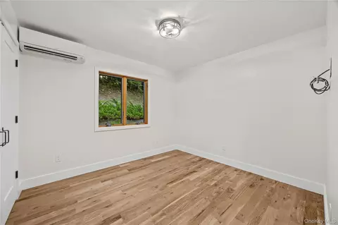 Bedroom - 24 Babbling Brook Ln, Philipstown, NY 10516 photo 1 of 6