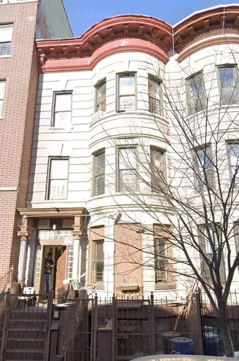 1481 Bryant Ave, New York, NY 10460