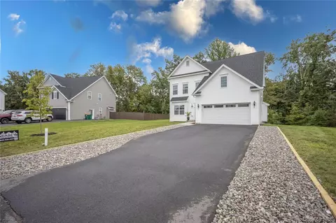 Exterior - 18 Page Ct, Poughkeepsie, NY 12603 photo 3 of 7