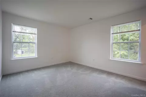 Bedroom - 18 Page Ct, Poughkeepsie, NY 12603 photo 4 of 6
