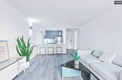 280 Rector Pl #9H, New York, NY 10280