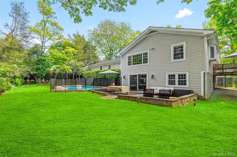 Exterior - 3 Lea Pl, Rye, NY 10580 photo 2 of 12