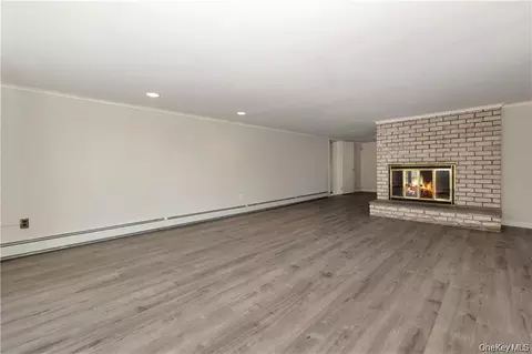 Living - 3 Lea Pl, Rye, NY 10580 photo 10 of 11