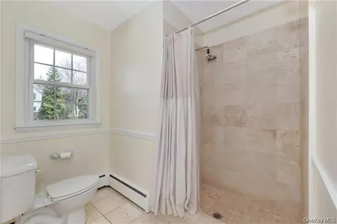 Bath - 3 Lea Pl, Rye, NY 10580 photo 1 of 3