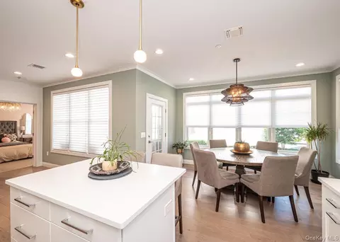 Dining - 30101 Spruce Pond Cir, Plainview, NY 11803 photo 1 of 1