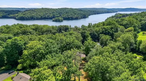 Davidson Drive, Mount Pleasant, NY 10594