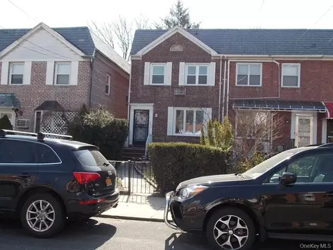 8214 60th Rd, New York, NY 11379