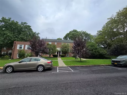 144-15 Village #3GC, Jamaica, NY 11435