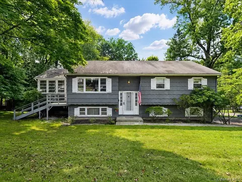 157 Washington Ave, Orangetown, NY 10983