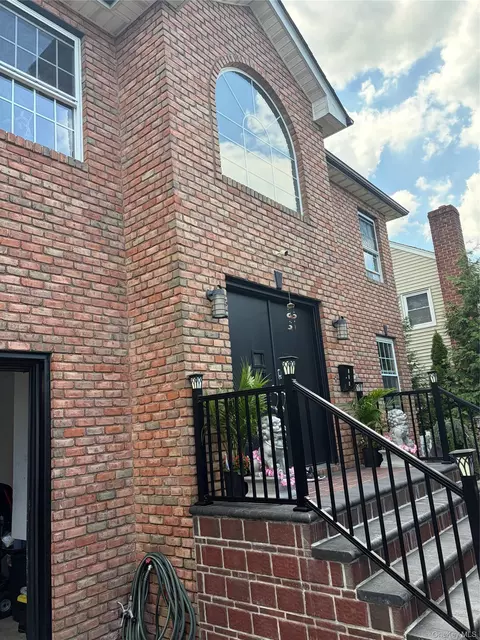 Undisclosed, North Hempstead, NY 11040