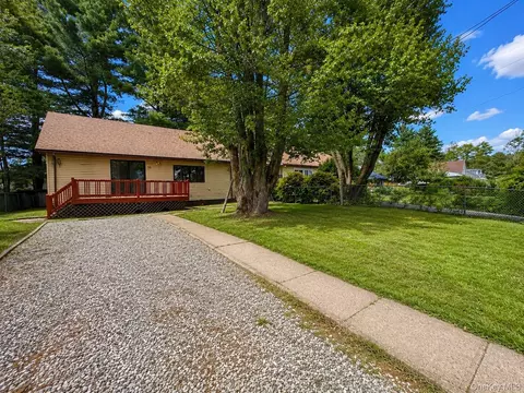 55 Hasbrouck A Rd, Hurleyville, NY 12747
