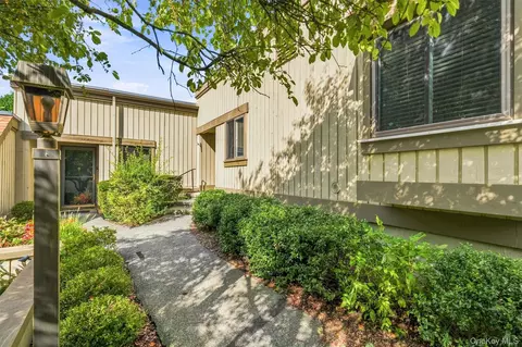 114 Heritage Hls #D, Somers, NY 10589