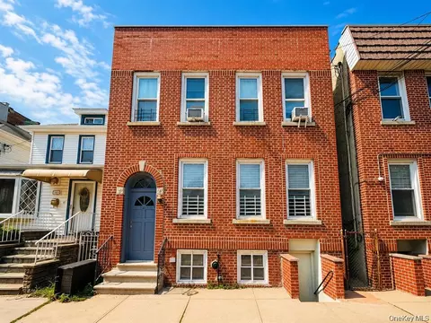 1823 Radcliff Ave, New York, NY 10462
