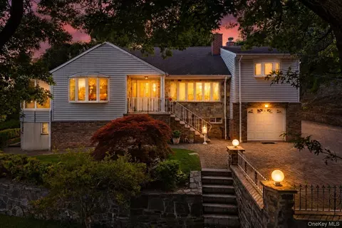 81 Avondale Rd, Yonkers, NY 10710