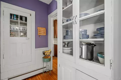 Entry Way - 308 Nelson Ave, Peekskill, NY 10566 photo 2 of 4