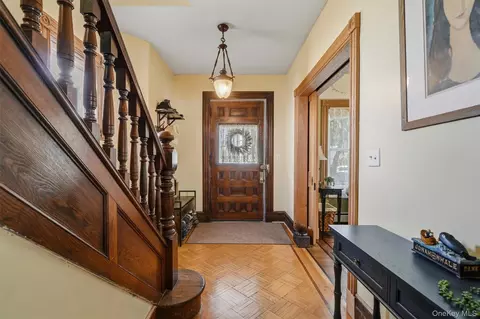 Entry Way - 308 Nelson Ave, Peekskill, NY 10566 photo 4 of 4