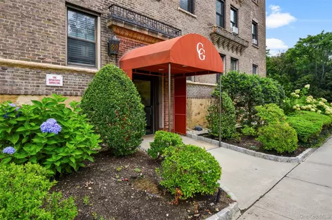 14 N Chatsworth Ave #5J, Larchmont, NY 10538