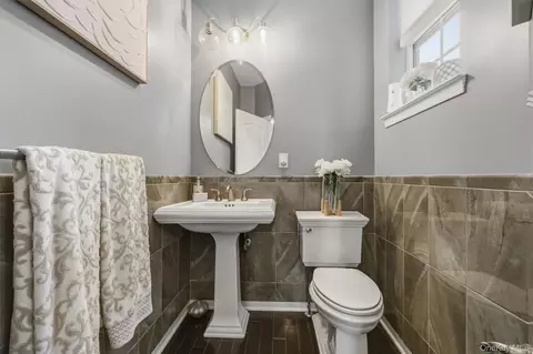 Bath - 1116 Cold Spring Rd, Fishkill, NY 12524 photo 1 of 4