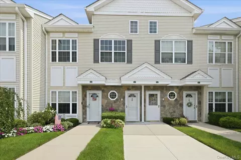281 Spring Dr, East Meadow, NY 11554