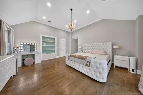 Bedroom - 150-50 6th Ave, Whitestone, NY 11357 photo 1 of 2