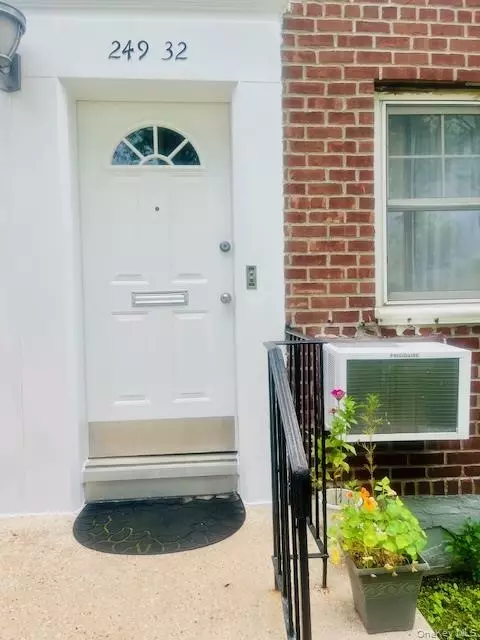 249-32 63rd Ave #41227, Little Neck, NY 11362