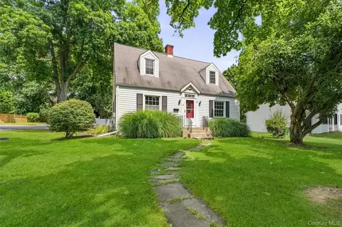 Exterior - 107 E Cedar St, Poughkeepsie, NY 12601 photo 3 of 16