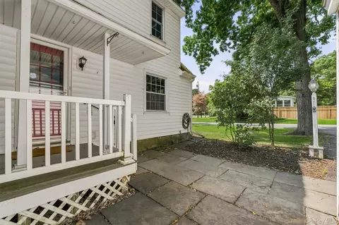 Exterior - 107 E Cedar St, Poughkeepsie, NY 12601 photo 11 of 16