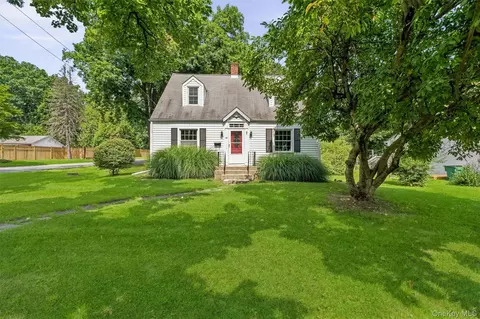Exterior - 107 E Cedar St, Poughkeepsie, NY 12601 photo 2 of 16